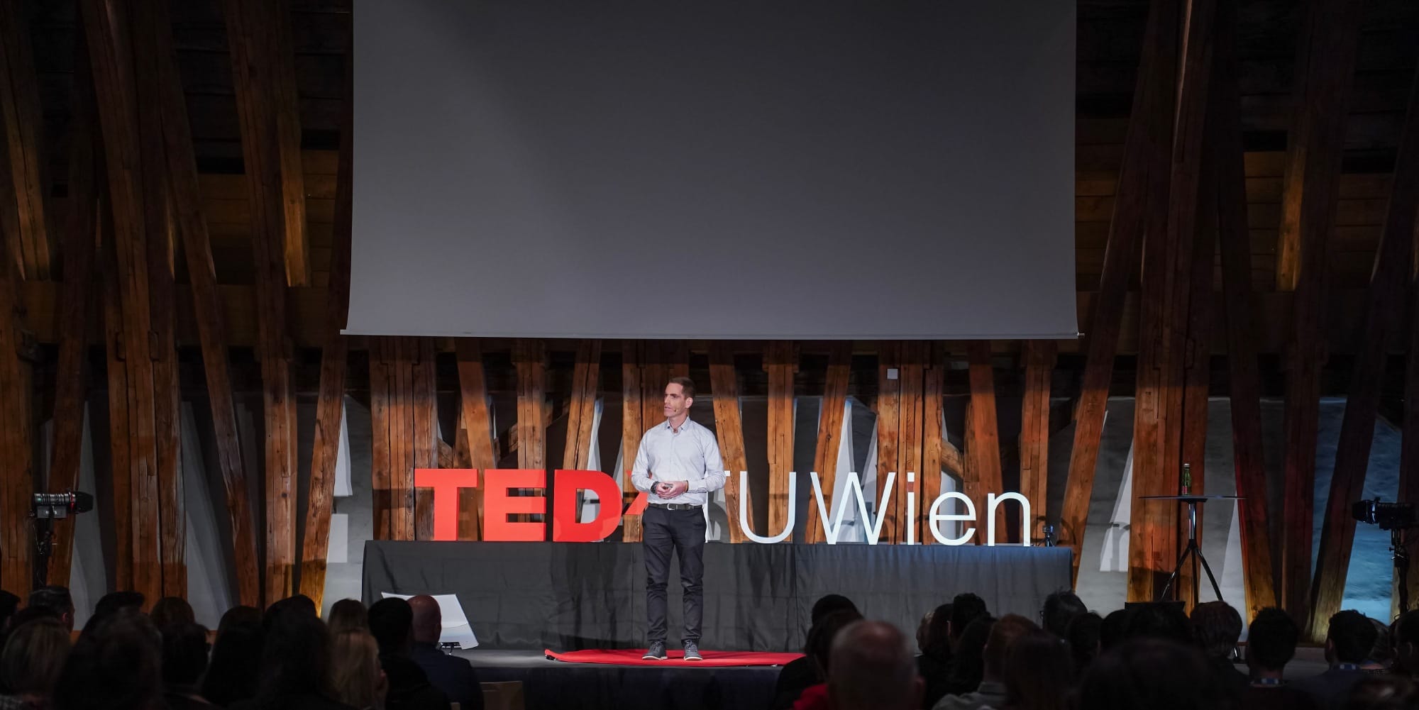 TEDx-me-center